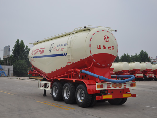 粉粒物料運(yùn)輸半掛車